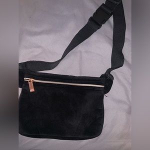 MYTAGALONGS BLACK VELVET WAIST PACK